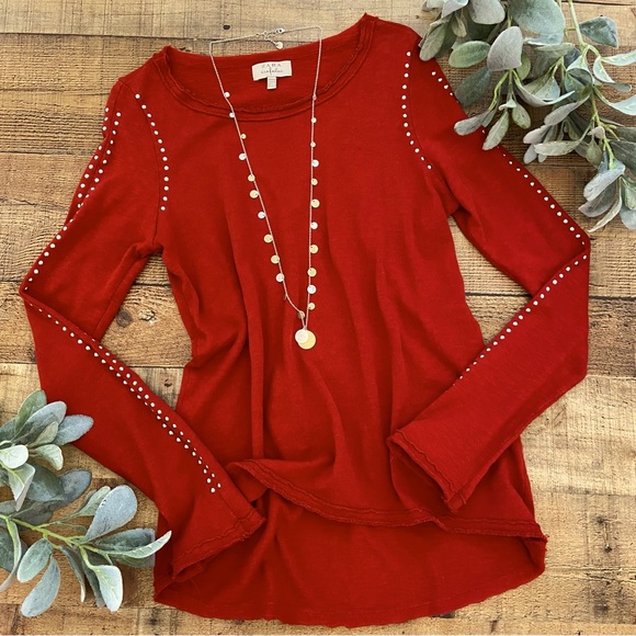 Beautiful Red Pullover, Silver Studs by ZARA Trafaluc - Picture 9 of 12